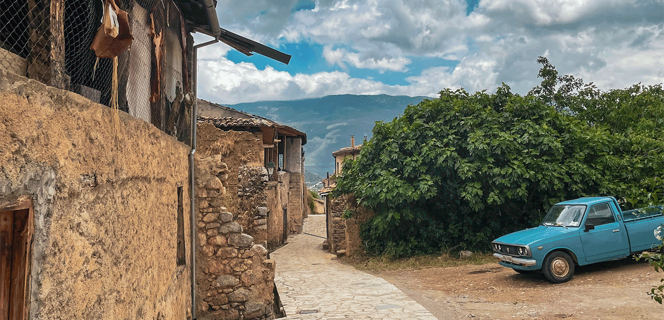 Greece DonGeorge IMG 0342 1323x637