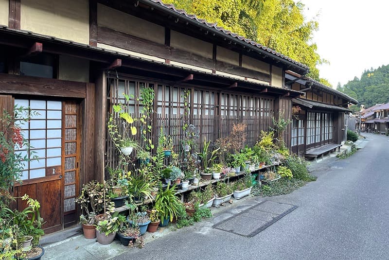 japan omori facade
