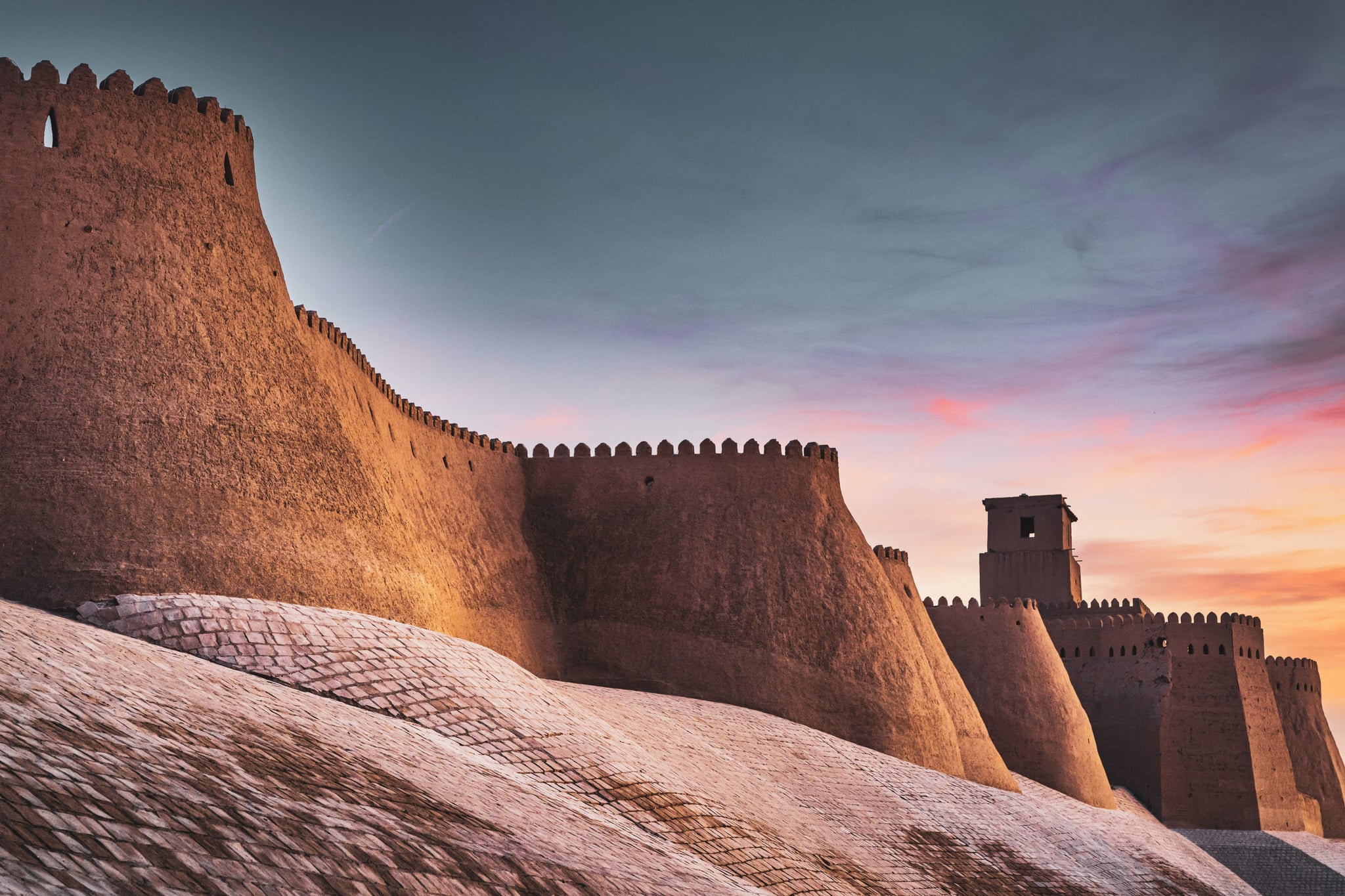 Silk Road Train Tours travel deeper