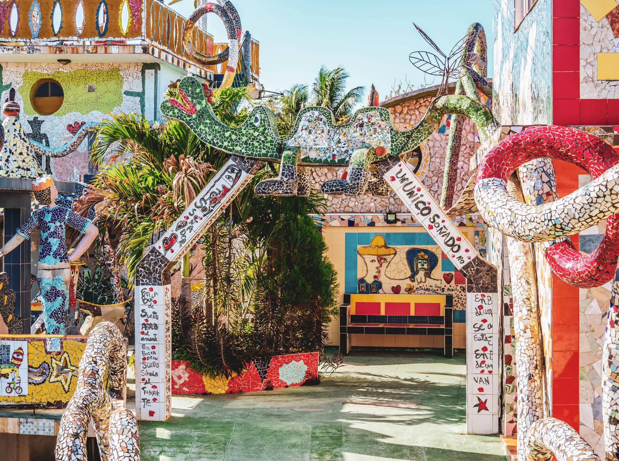 Cuba Insider gallery Gallery Cuba House of Fuster DanitaDelimont RM CA11 JAN0380