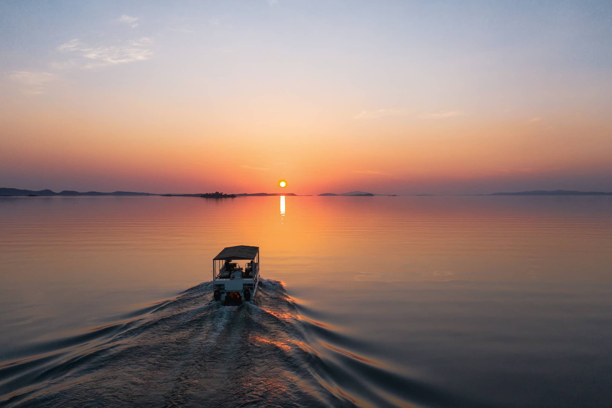 Zimbabwe & the Mighty Zambezi gallery Gallery Zimbabwe Matusadona National Park African Bush Camps Bumi Hills