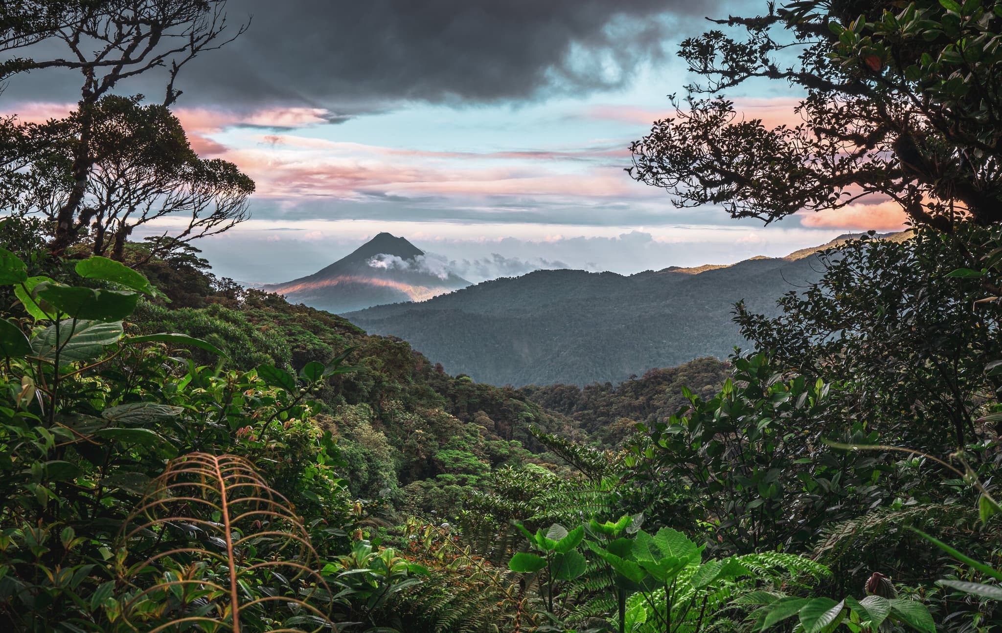 Costa Rica hero image