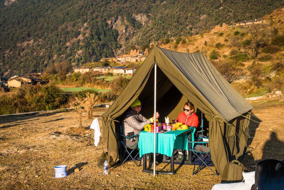 India Himalayas Trek Dining Tent Breakfast